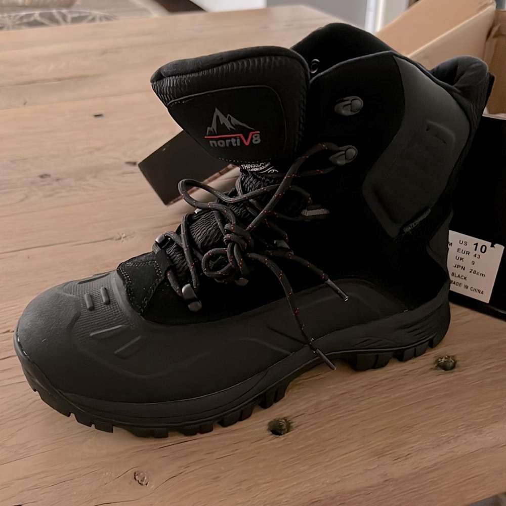 🟣 BOGO! Worn Once! Men’s Warm Waterproof Snow Boots - Picture 7 of 7